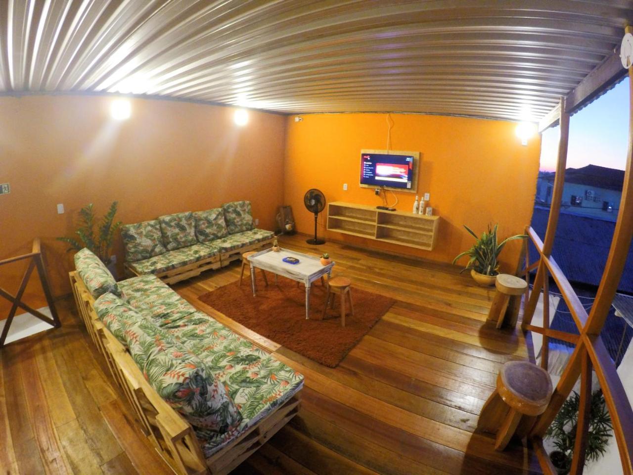 Hostel Da Milla Presidente Figueiredo Ngoại thất bức ảnh