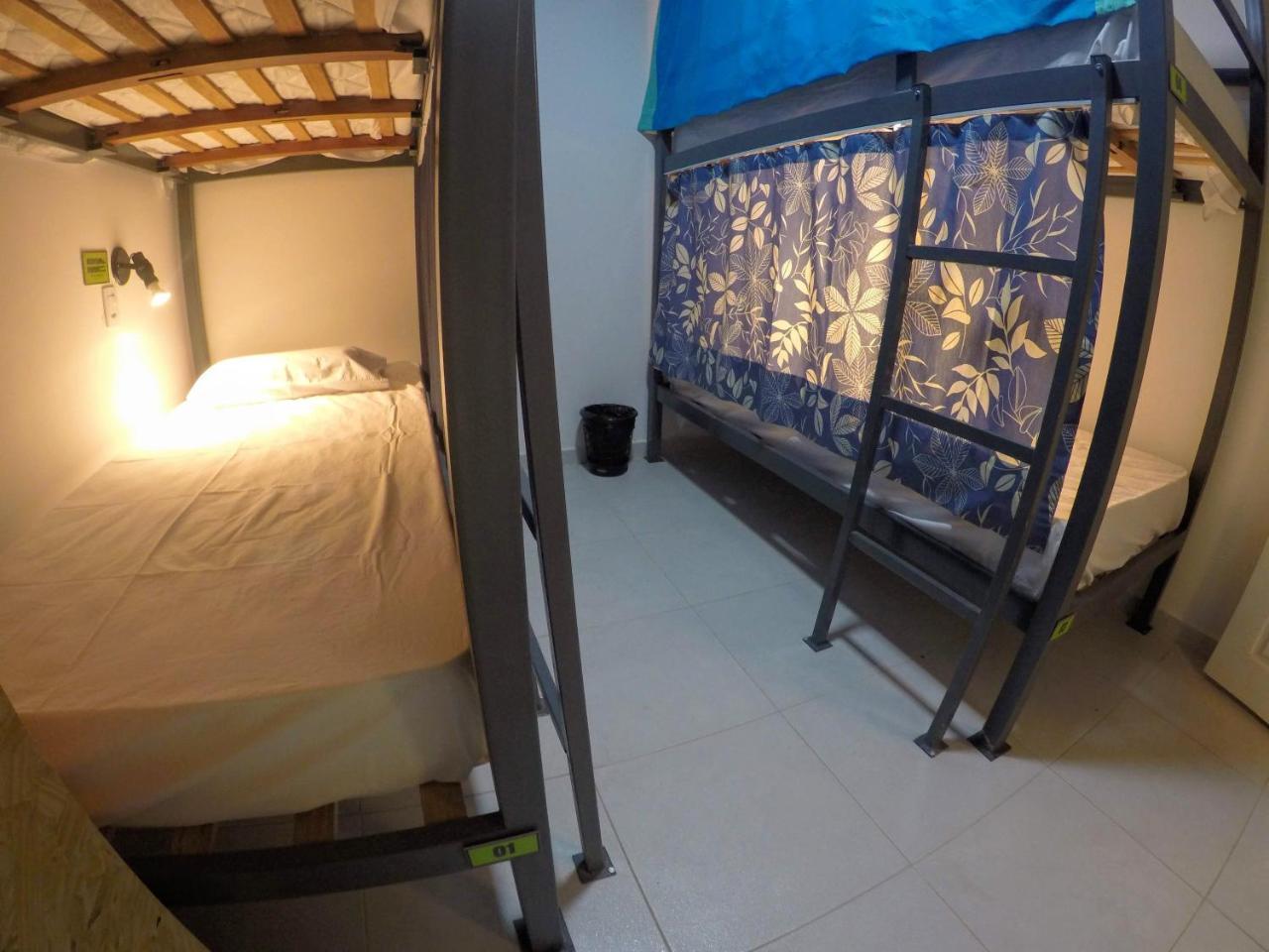 Hostel Da Milla Presidente Figueiredo Ngoại thất bức ảnh